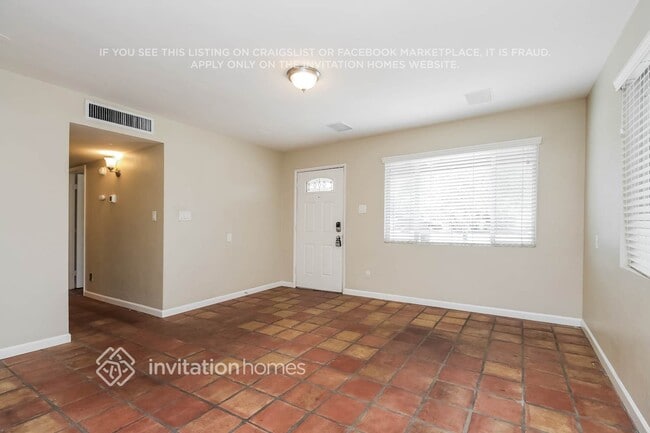 Photo - 4402 S Park Dr