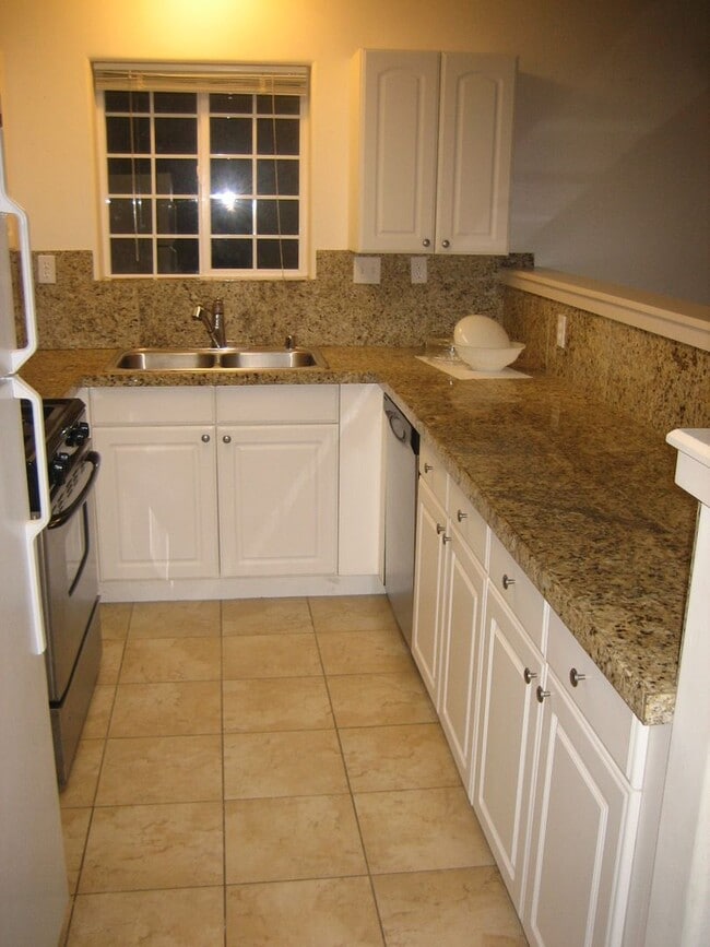 Photo - 119 Capitol Hill Dr Unit 119 Capitol Hill (New)- A