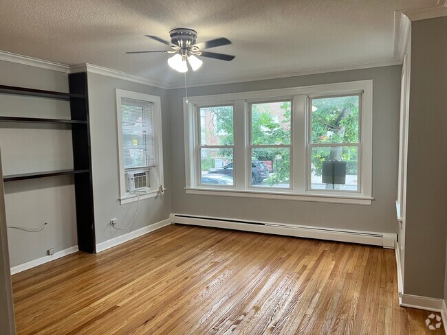 Building Photo - 5515 N Christiana Ave Unit 1 Rental