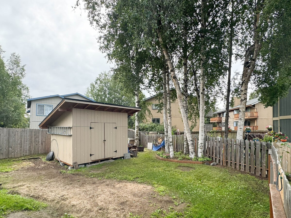 Photo - 1140 Golden Dawn Cir