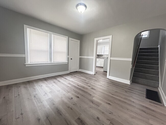 Photo - 1532 Republic Ave