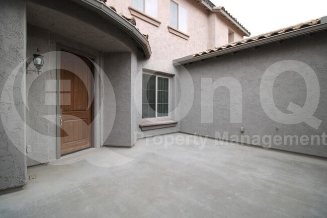 Photo - 1728 W Oberlin Way