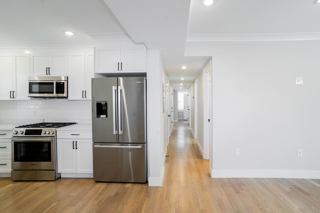 Photo - 14 Atkins St Apartments