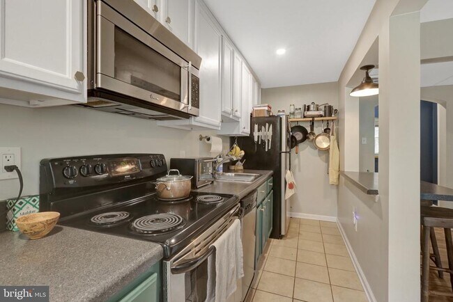 Photo - 1811 Key Blvd Unit 10523