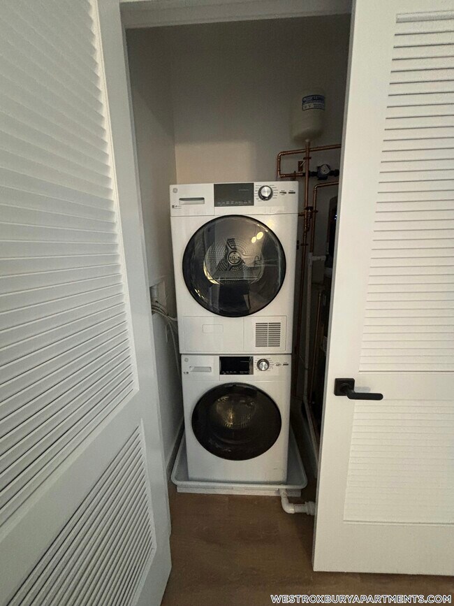 Photo - 199 Gardner St Unidad 106