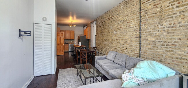 Building Photo - 1224 N Cleaver St Unit 2F Rental