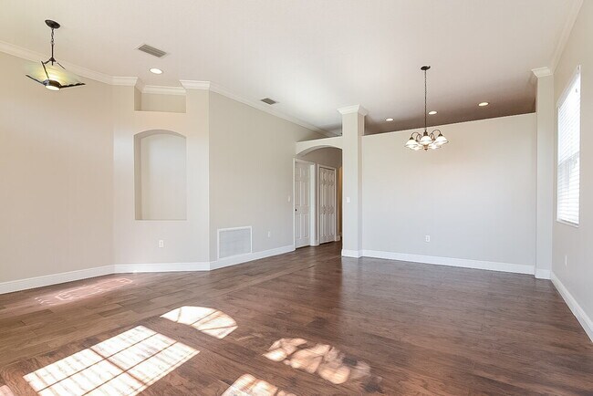 Photo - 35107 Meadow Reach Dr