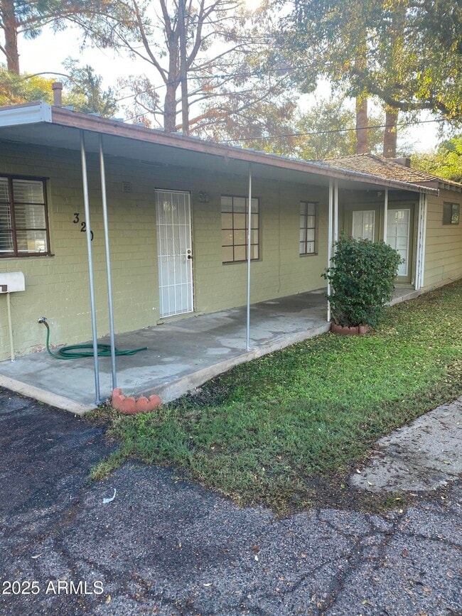 Photo - 318 W Georgia Ave