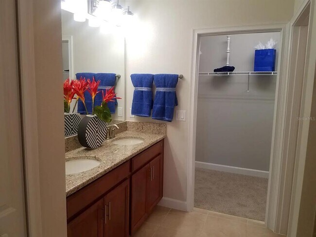 Photo - 4908 Clock Tower Dr