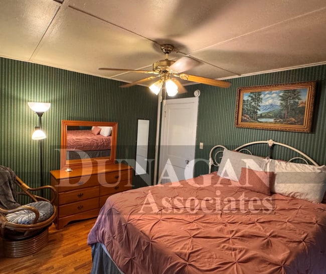 Photo - OPEN HOUSE ON 10/16 @ 2:00 ! Call us today...