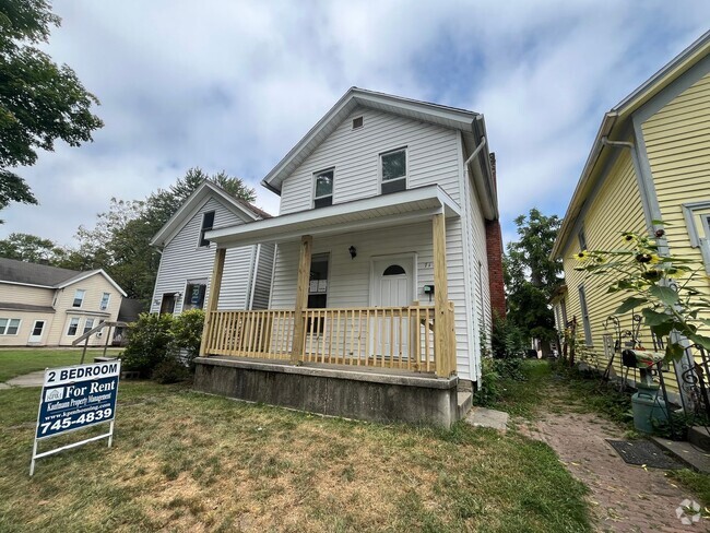 Building Photo - 712 Walnut St Rental