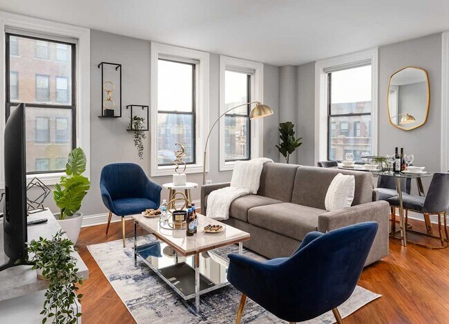 Photo - 5000 N Sheridan Rd Unit 216