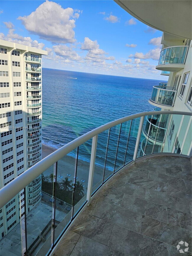 Building Photo - 3400 Galt Ocean Dr Unit 2105S Rental