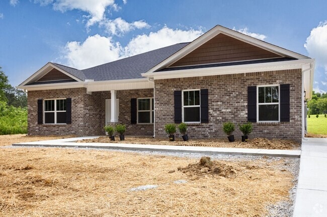 Building Photo - 4 Bedroom, 2 Bath Rental