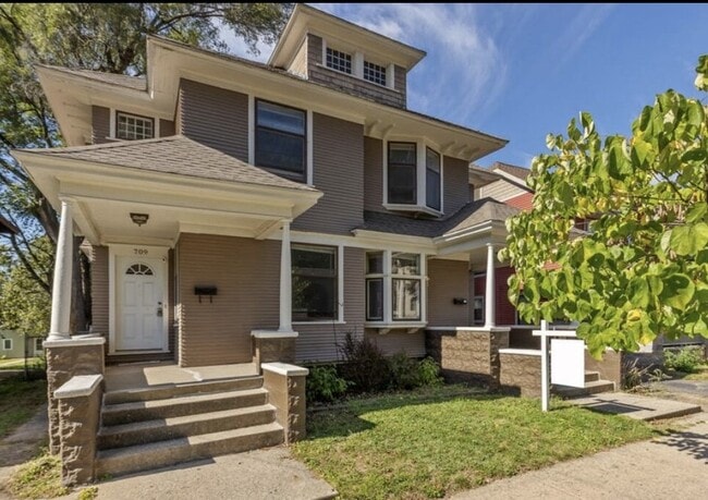 Photo - 709 Lafayette Ave SE Unidad 709