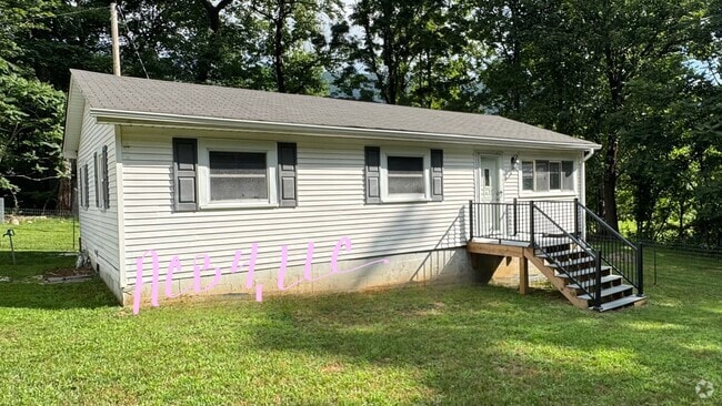 Building Photo - 804 John Arthur Rd Rental