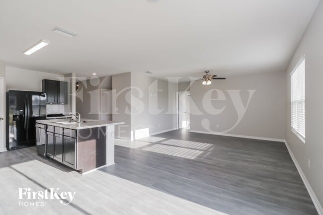 Photo - 35702 Jenny Lynne Cir