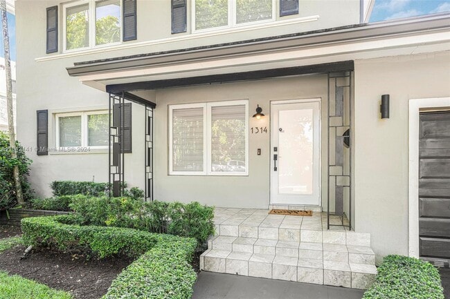 Photo - 1314 Ferdinand St