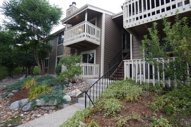 Building Photo - 4400 S Quebec St Unit B-205