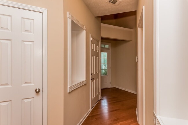 Photo - 6146 Allpoint Way