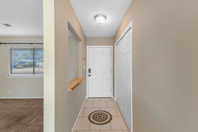 Photo - House For Rent | 3-Bed 2-Bath | 2-Car Garage | Rio Rancho SE | Large Backyard