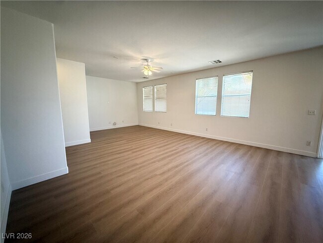 Photo - 11881 Magliana St