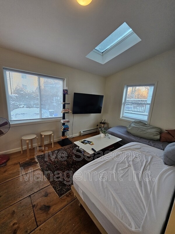 Photo - 22-24 Hayward Street - 4 (second floor rear)