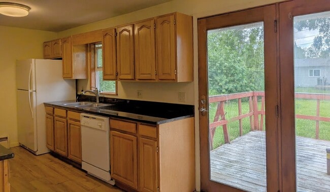 Photo - 2801 Riverview Dr