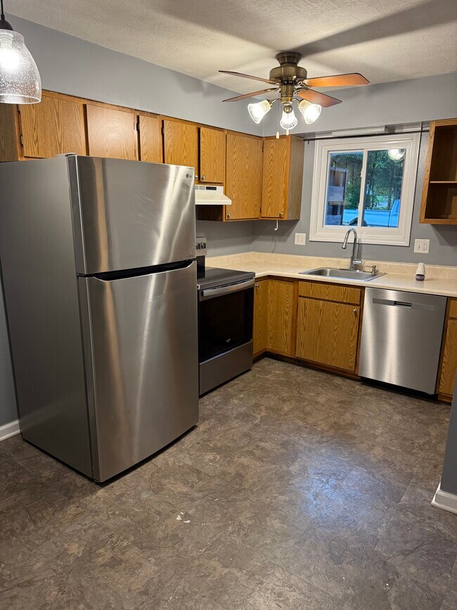 Photo - 1510 Hancock Dr Unit 1510 Hancock dr  2
