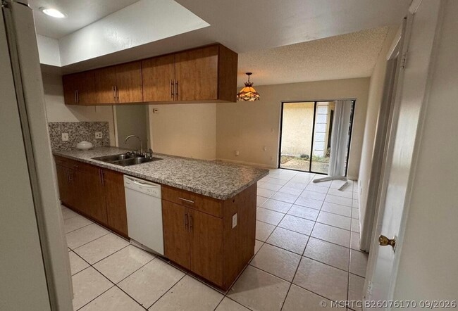 1115 Goldenrod Rd