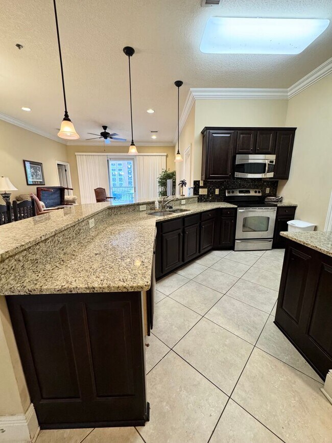 Photo - Unbeatable View at Legends of Magnolia Available Now! Unidad 415