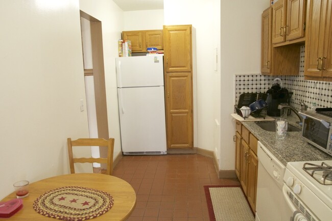 Photo - 448 Park Dr Apartments Unit 6