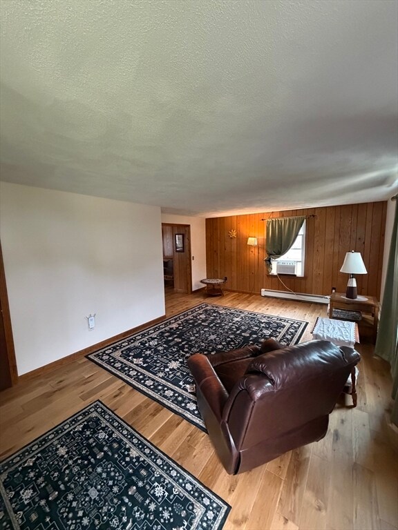 215 Knight Ave