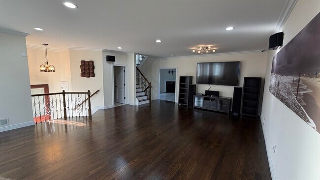 Photo - 2 Jacob's Landing Way