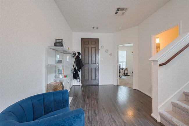 Photo - 1714 Clifton Hills Ln