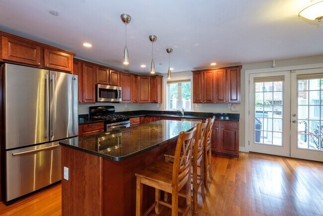 Photo - 28 Adamson St Condo Unit 30