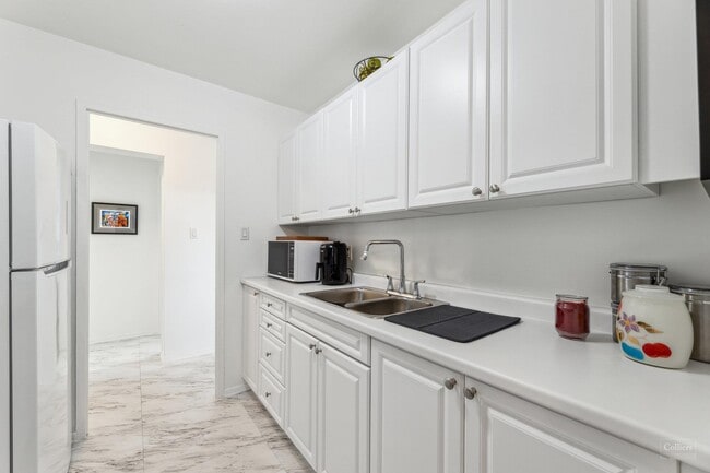 Photo - Wellington Suites