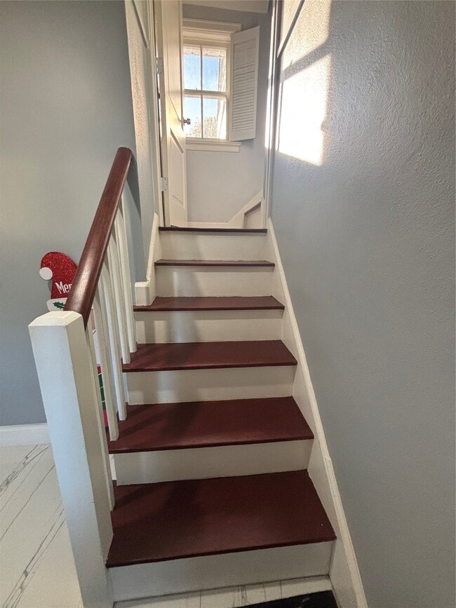 Photo - 2 Bayvilla Dr