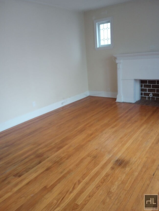 Photo - Park Hill Ave, YONKERS, Unit 1