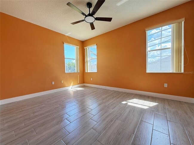 Photo - 194 Sand Ridge Dr