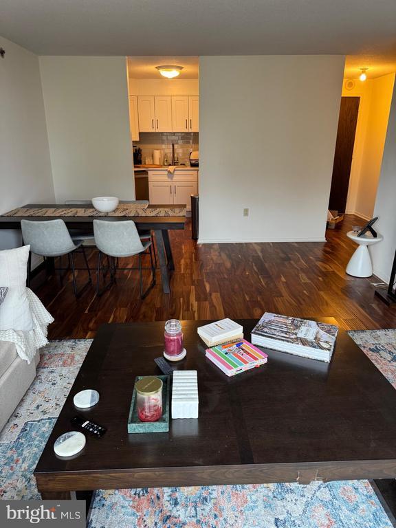 Photo - 2020 Walnut St Unit 15K
