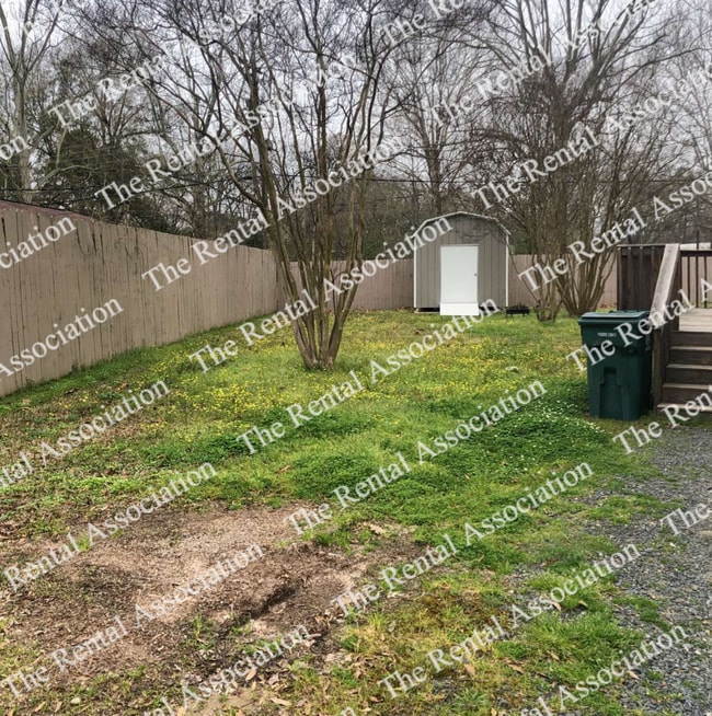 106 Glenwood Dr