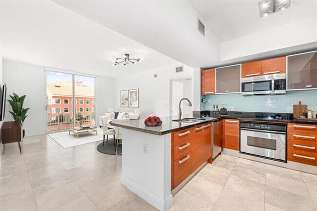 Photo - 2030 Douglas Rd Unit 2030 S Douglas Rd # 807