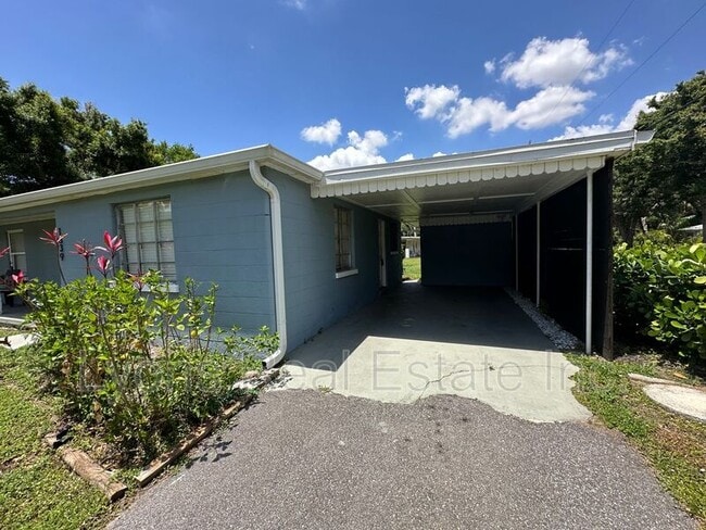 Photo - 1539 Piney Rd