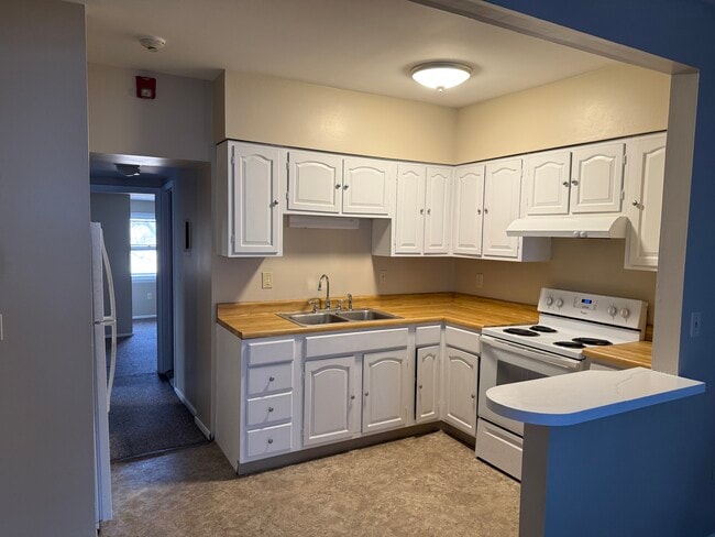 Photo - 377 Hudson Ave Unidad 377 Hudson Avenue - 2nd F