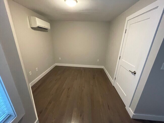 Photo - 543 Dorchester Ave Unit 2