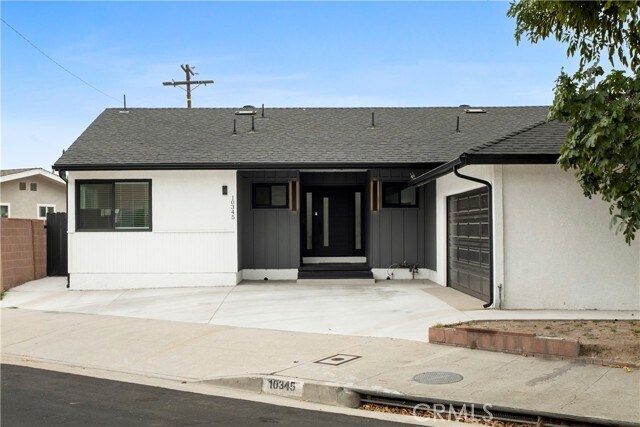 Building Photo - 10345 Blucher Ave