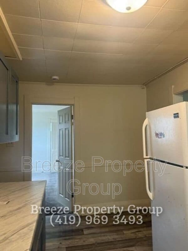 Photo - 228 Langdon St