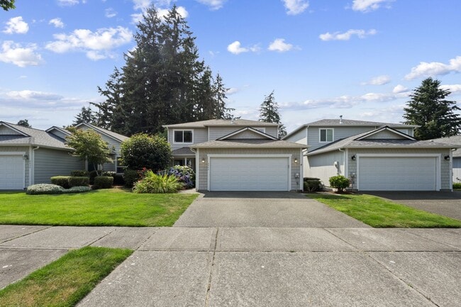 Photo - 2440 Boulevard Heights Loop SE