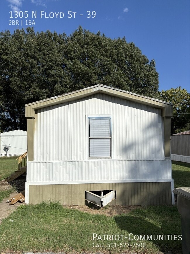 Photo - 1305 N Floyd St